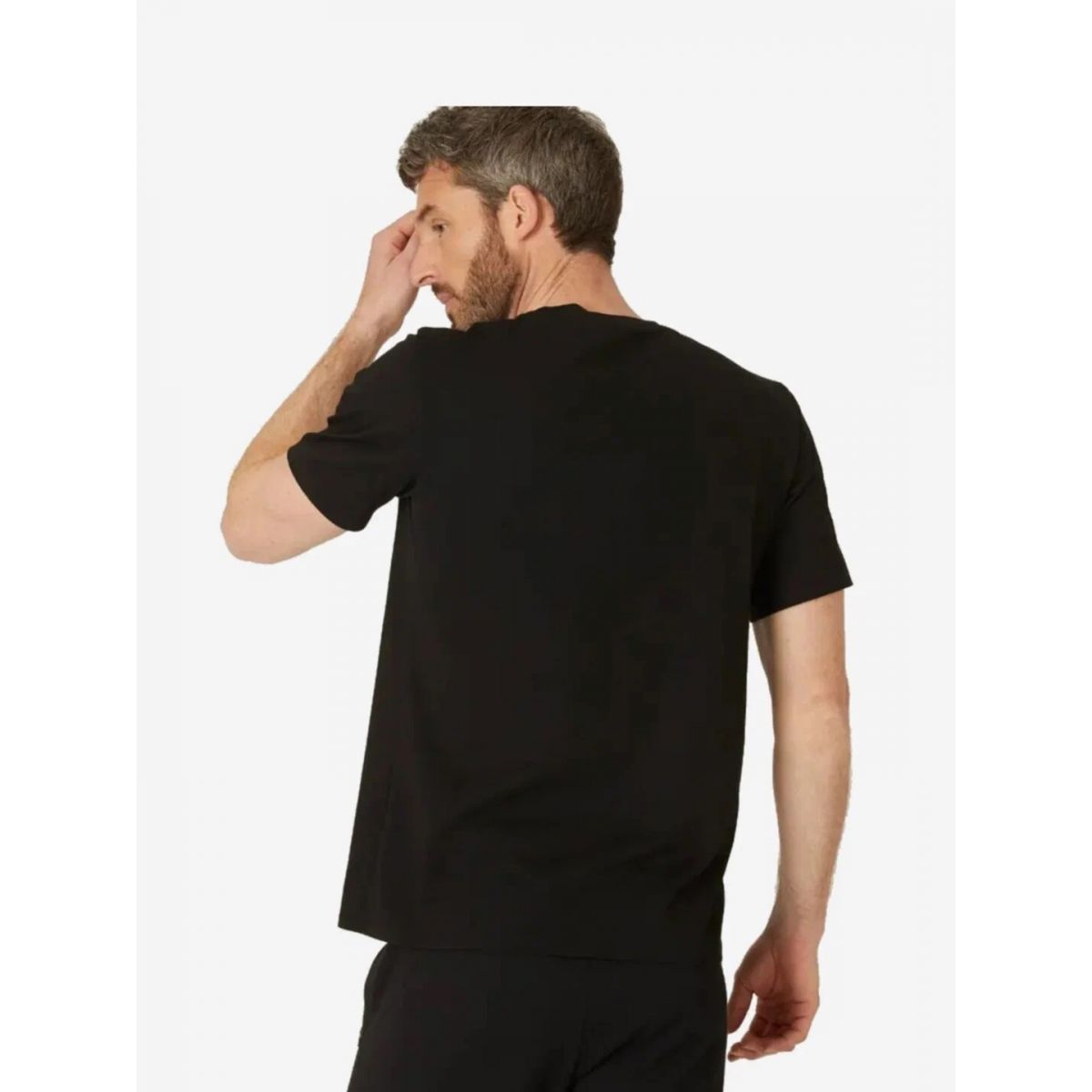 Футболка черная, однотонная, Regular Fit Футболка черная, однотонная, Regular Fit