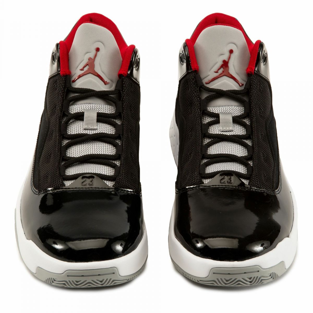 Кроссовки NIKE JORDAN MAX AURA 2 Кроссовки NIKE JORDAN MAX AURA 2