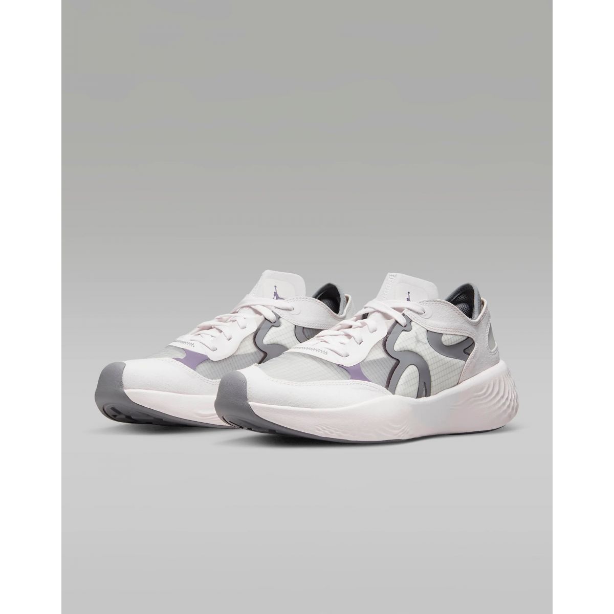 Кроссовки NIKE JORDAN DELTA 3 LOW Кроссовки NIKE JORDAN DELTA 3 LOW