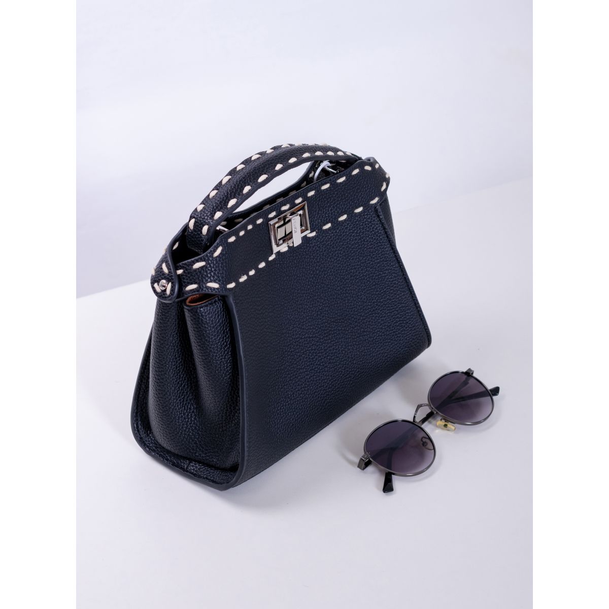 Дамская сумка Fendi Peekaboo ISEEU Дамская сумка Fendi Peekaboo ISEEU
